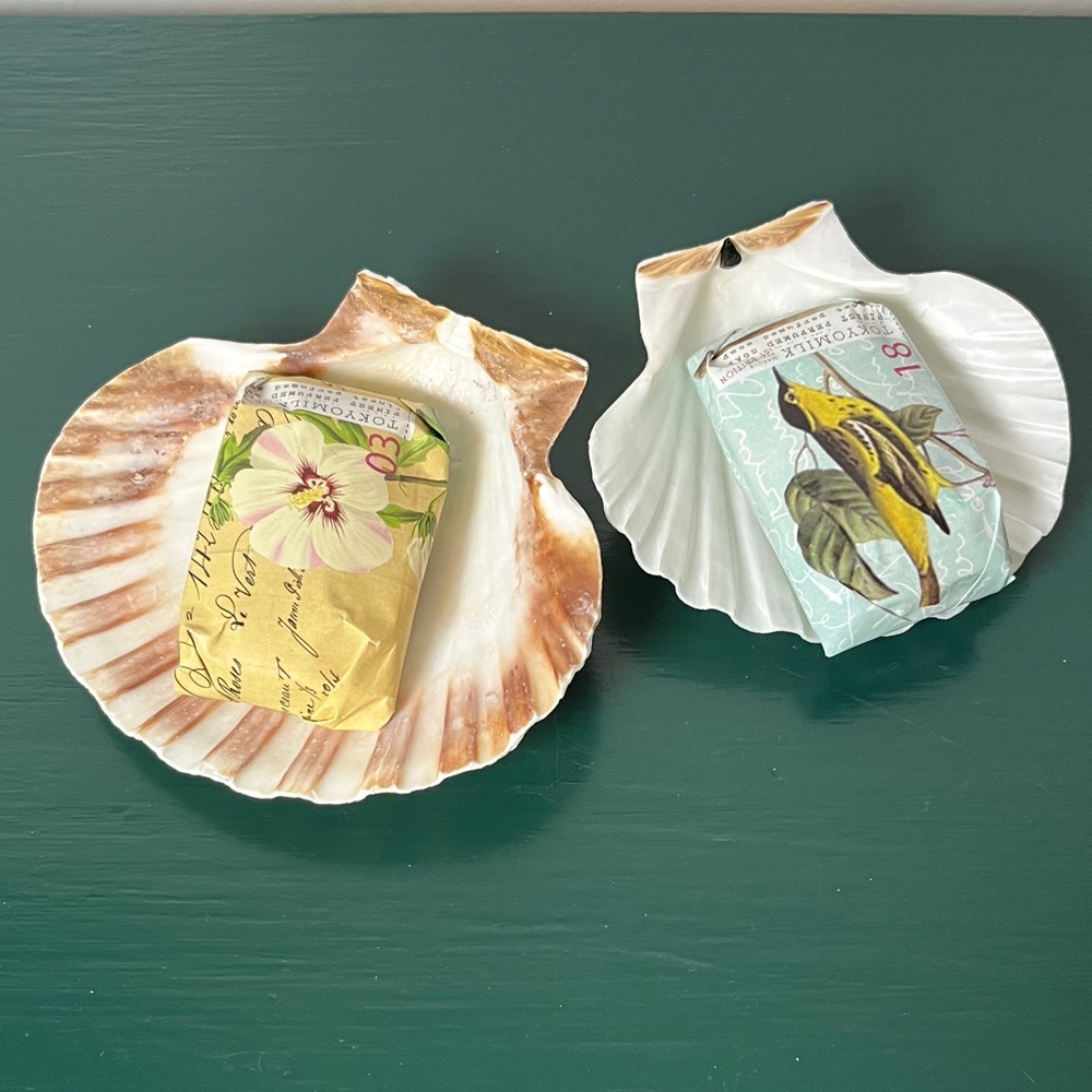 New Tokyomilk‎ Finest Perfumed Soaps 1st Edition with Authentic Seashell Holders